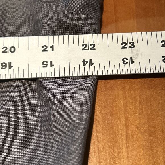 Orvis Women’s Button Up Shirt. 16. Fitted. Long Sleeve. Mock Collar Wrinkle Free - Picture 6 of 11